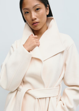 Selina | Veste Courte à Col Haut et Ceinture pour Femme