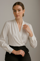 Avelyne | Blouse à Manches Bouffantes et Taille Cintrée